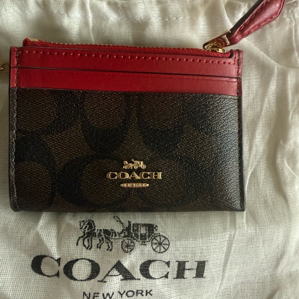 New with tags!  Coach Red and Brown Card Holder